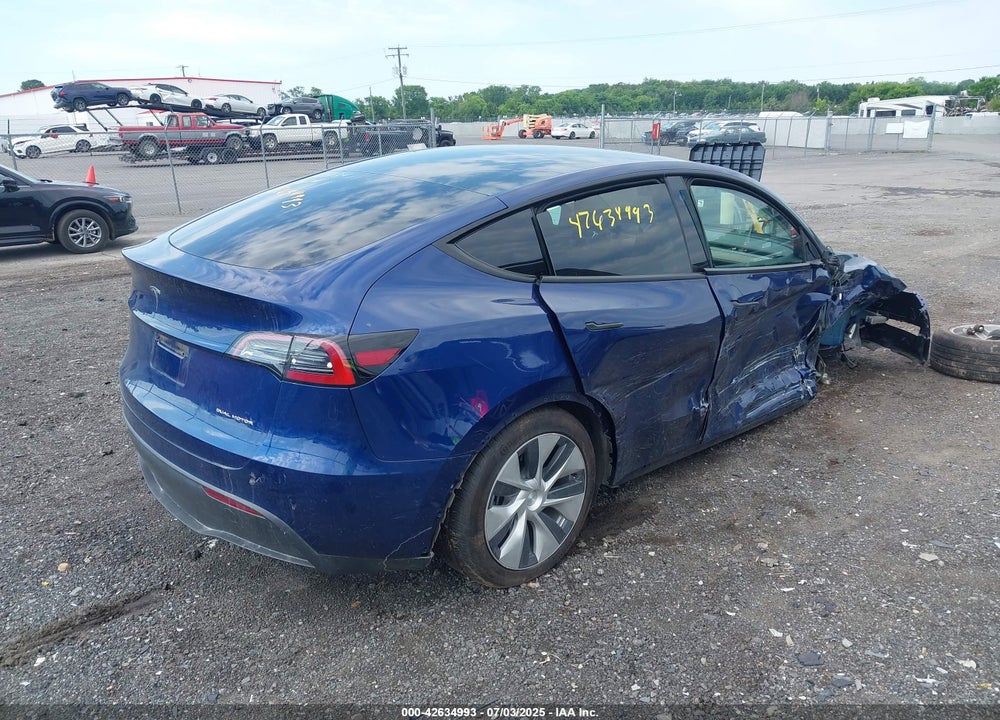 2023 TESLA MODEL Y VIN: 7SAYGDEE5PF685511