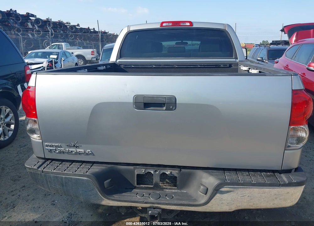 2008 TOYOTA TUNDRA SR5 5.7L V8 VIN: 5TBEV54148S479922