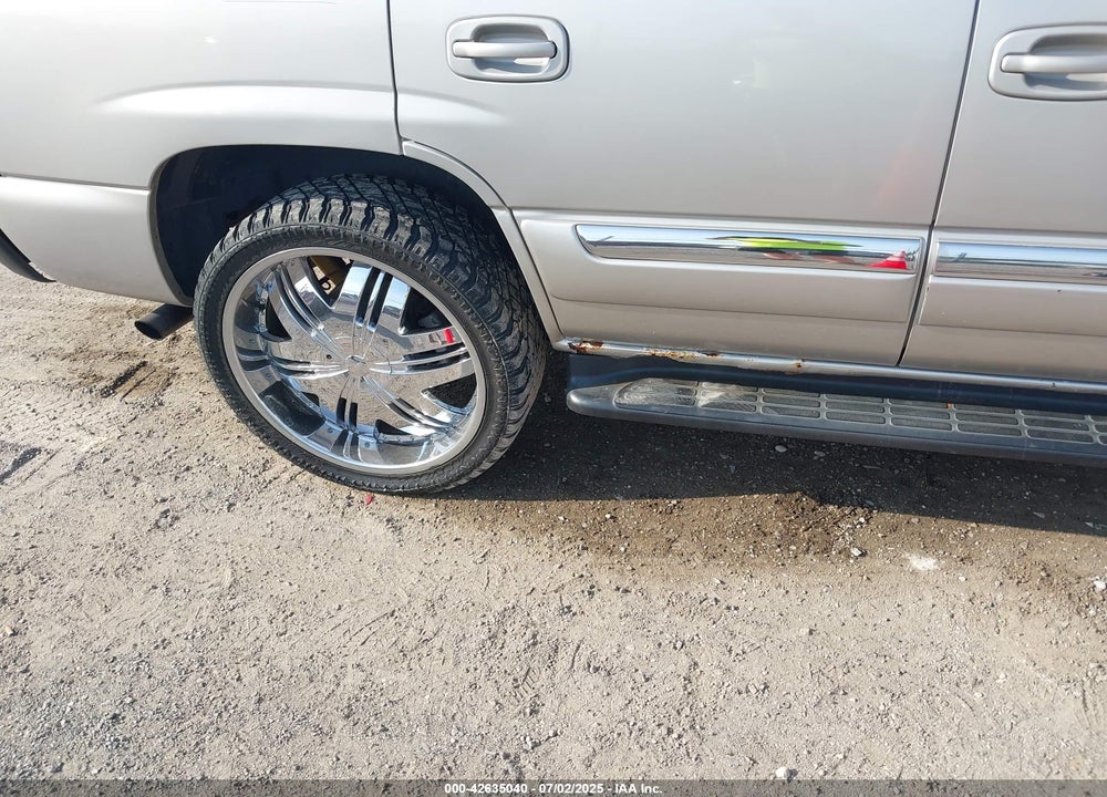 2005 GMC YUKON SLT VIN: 1GKEK13T75R255604