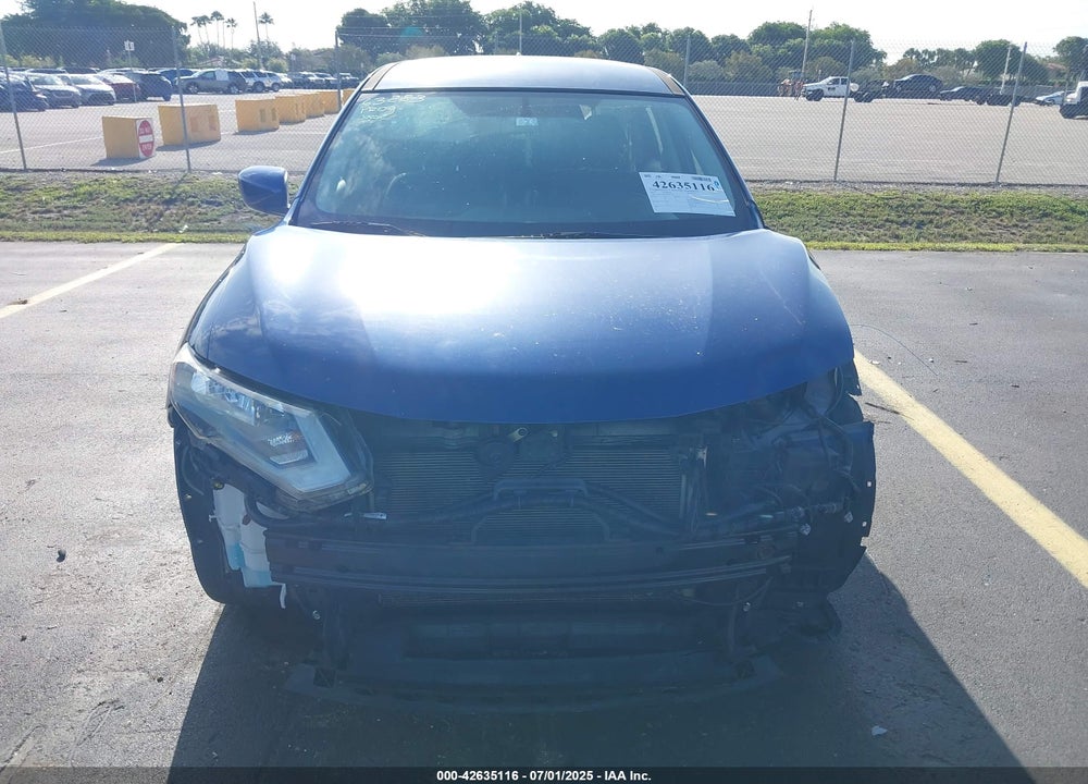 2017 NISSAN ROGUE VIN: JN8AT2MT8HW131279