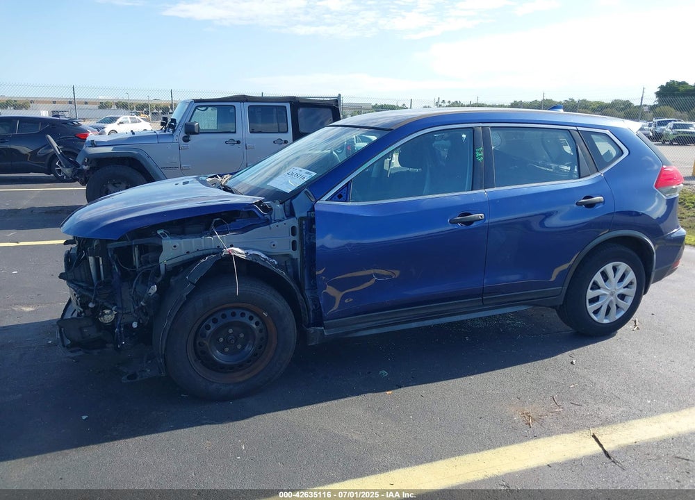 2017 NISSAN ROGUE VIN: JN8AT2MT8HW131279