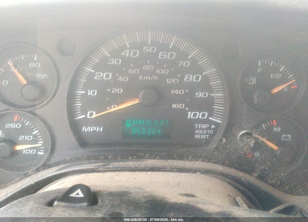 2004 GMC SAVANA CUTAWAY STANDARD W/C7L/C7N VIN: 1GDJG31U041908995