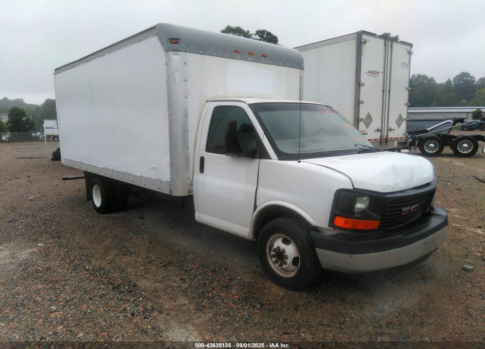 2004 GMC SAVANA CUTAWAY STANDARD W/C7L/C7N VIN: 1GDJG31U041908995