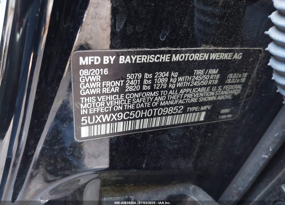2017 BMW X3 XDRIVE28I VIN: 5UXWX9C50H0T09852