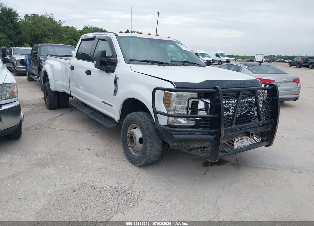 2019 FORD F-350 XLT VIN: 1FT8W3DT8KEG15165