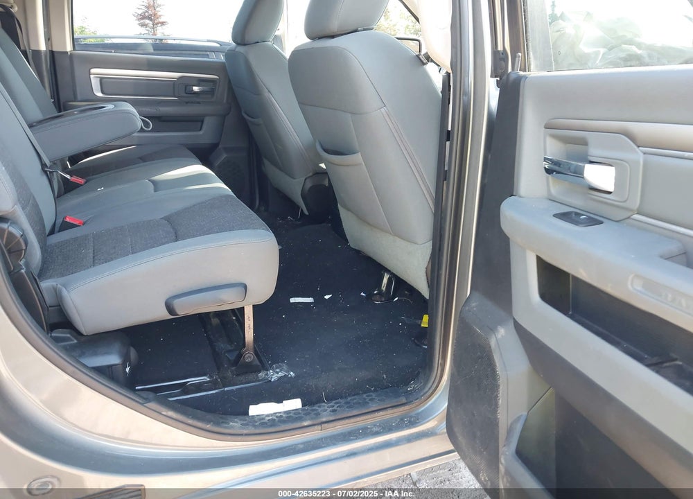 2013 RAM 2500 VIN: 3C6UR5ML7DG559014
