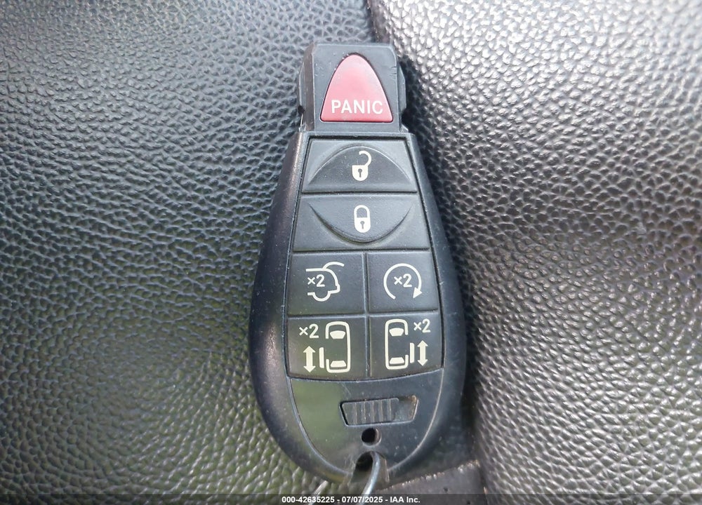 2019 DODGE GRAND CARAVAN VIN: 2C4RDGCG8KR775295