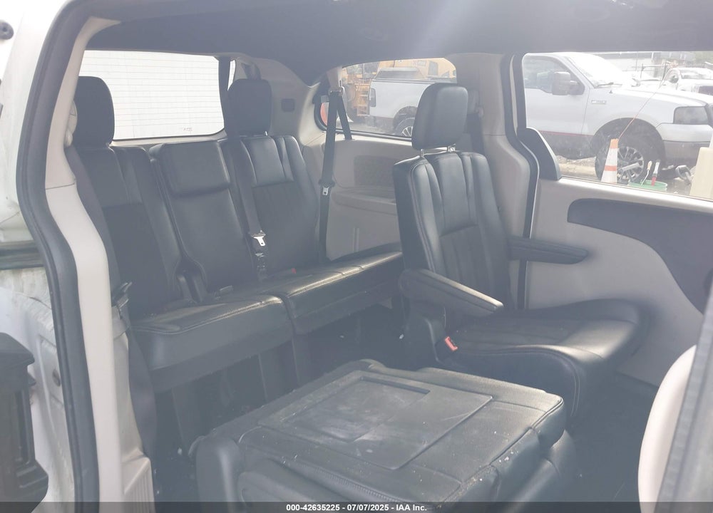 2019 DODGE GRAND CARAVAN VIN: 2C4RDGCG8KR775295
