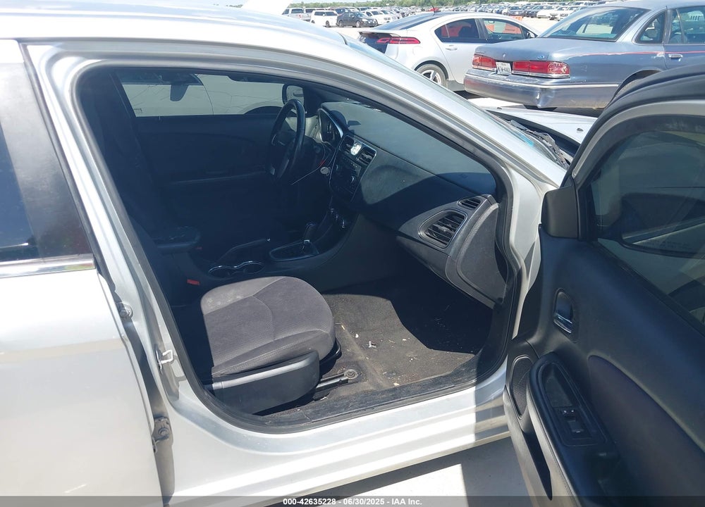 2012 CHRYSLER 200 TOURING VIN: 1C3CCBBGXCN250805