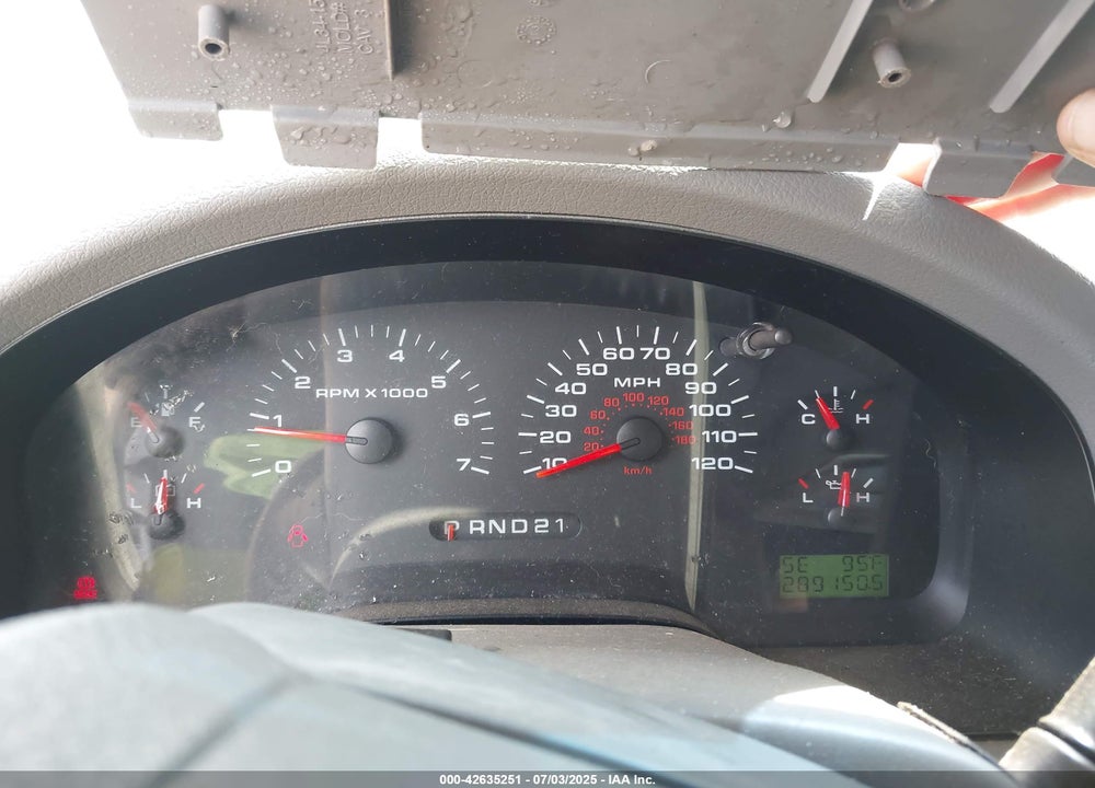 2006 FORD F-150 XLT VIN: 1FTRW12W36FB67178