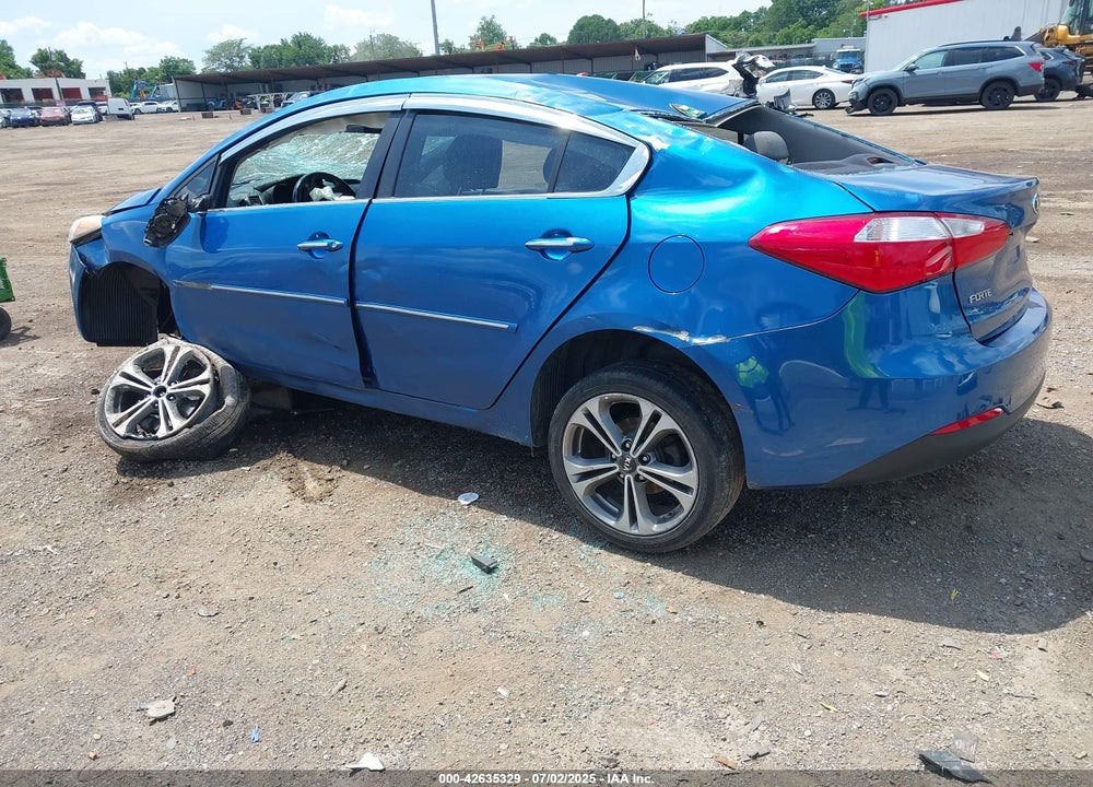 2015 KIA FORTE VIN: KNAFX4A85F5353151