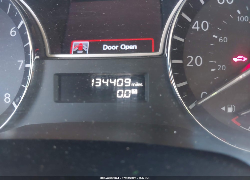 2015 NISSAN PATHFINDER VIN: 5N1AR2MM3FC645957