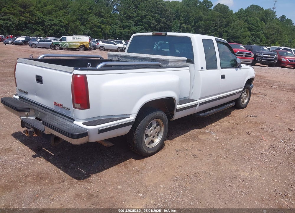 1994 GMC SIERRA C1500 VIN: 2GTEC19K5R1517805