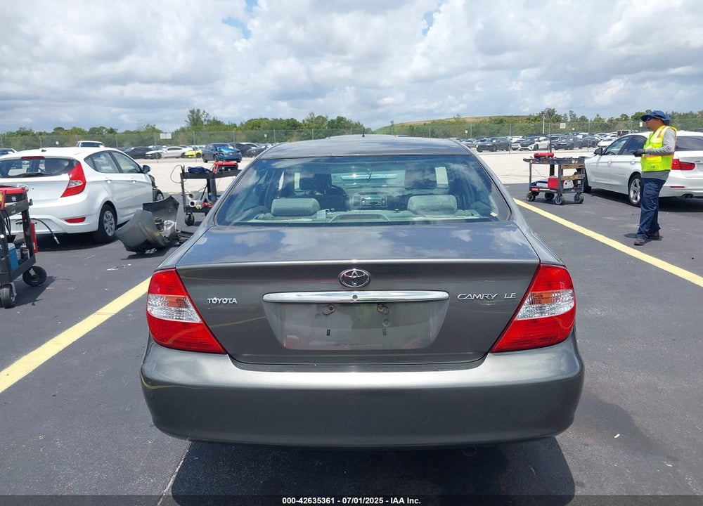 2003 TOYOTA CAMRY LE VIN: 4T1BE32K53U726472