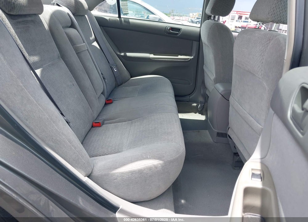 2003 TOYOTA CAMRY LE VIN: 4T1BE32K53U726472