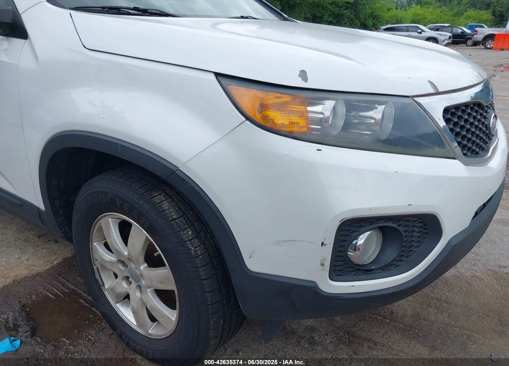 2012 KIA SORENTO VIN: 5XYKT3A64CG309425
