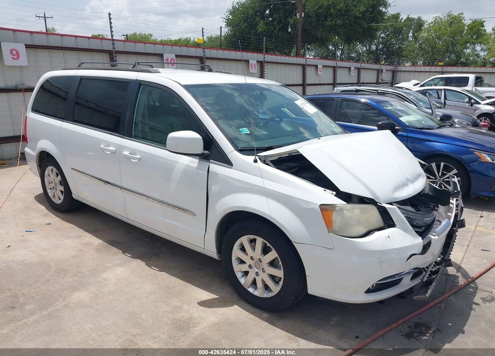 2014 CHRYSLER TOWN & COUNTRY TOURING VIN: 2C4RC1BG0ER440165