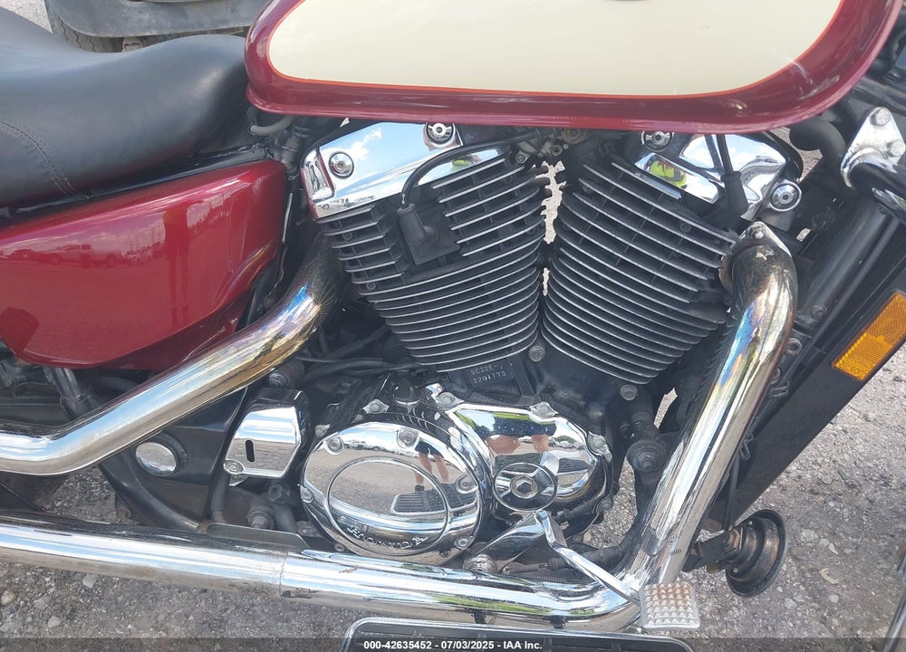 1997 HONDA VT1100 C2A/C2AC VIN: 1HFSC3236VA200462