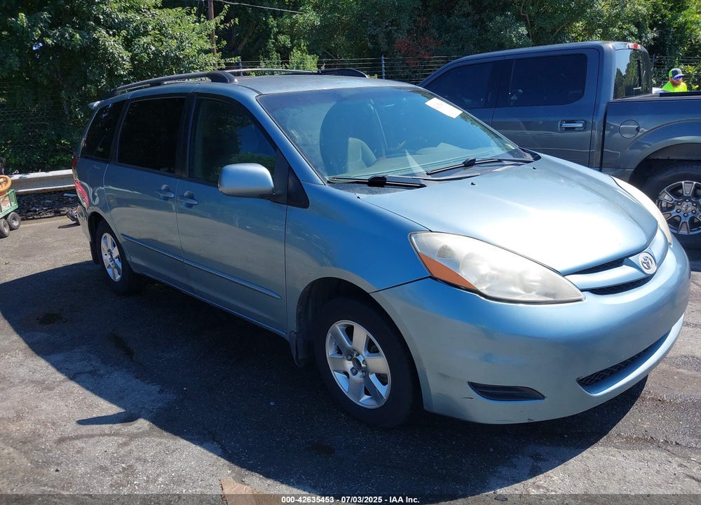 2005 TOYOTA SIENNA XLE VIN: 5TDZA22C75S238262