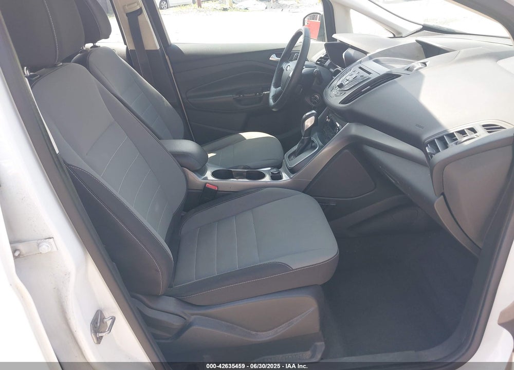 2016 FORD CMAX VIN: 1FADP5AU9GL109602
