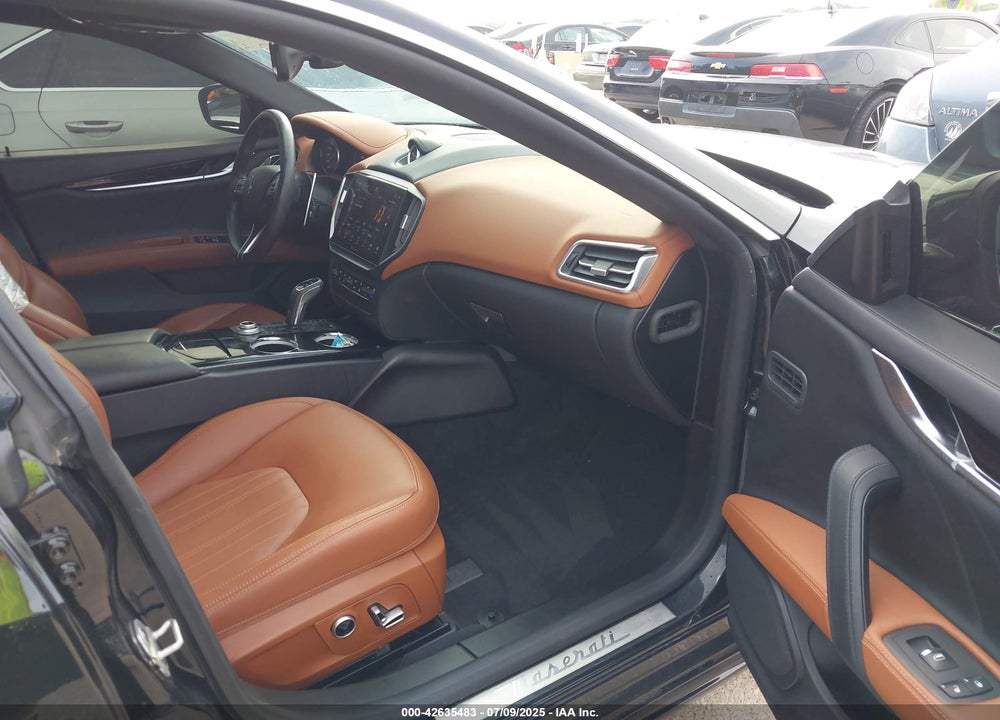 2022 MASERATI GHIBLI VIN: ZAM57YSM5N1391403