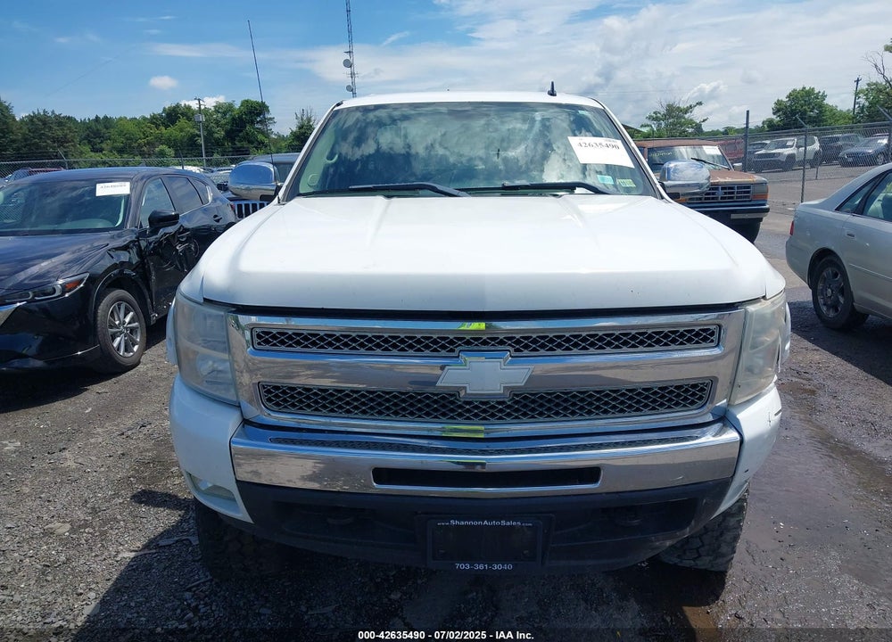 2011 CHEVROLET SILVERADO 1500 VIN: 3GCPKSE36BG101808