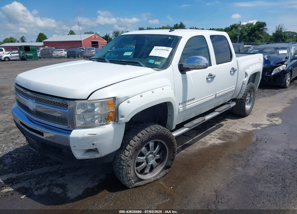 2011 CHEVROLET SILVERADO 1500 VIN: 3GCPKSE36BG101808