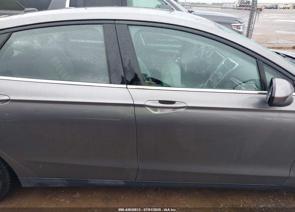 2014 FORD FUSION S VIN: 3FA6P0G72ER391075