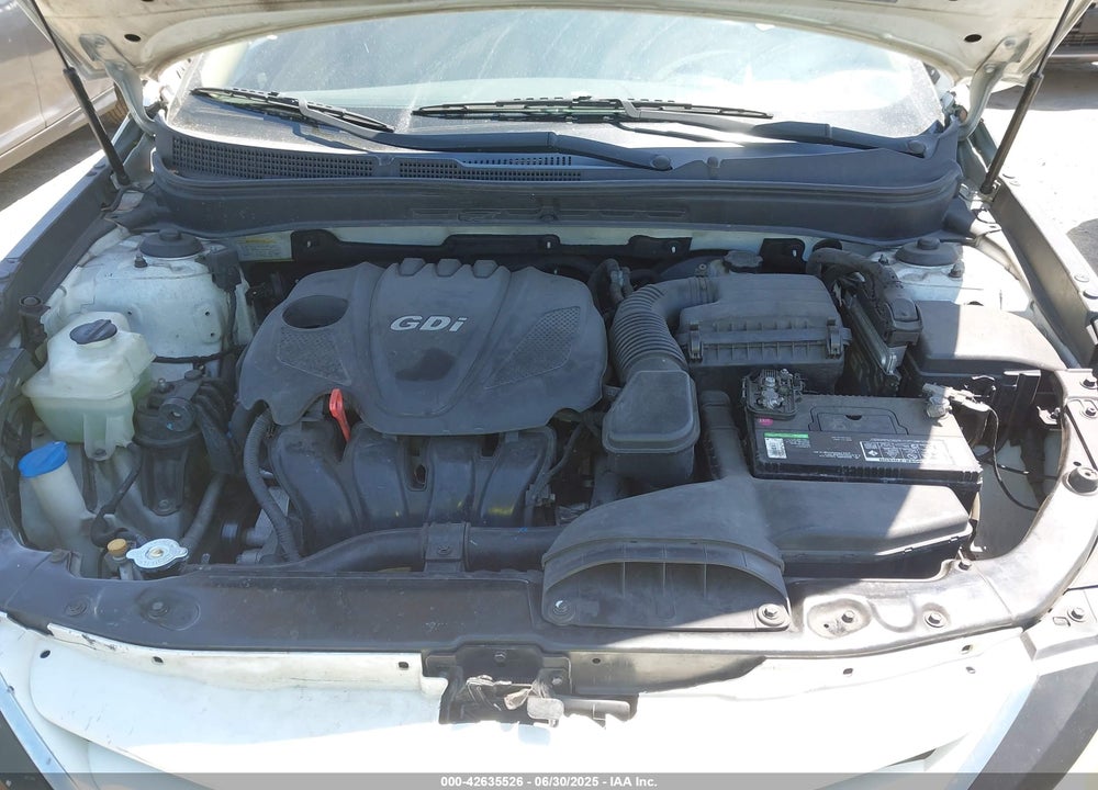 2011 HYUNDAI SONATA VIN: 5NPEB4AC1BH299956