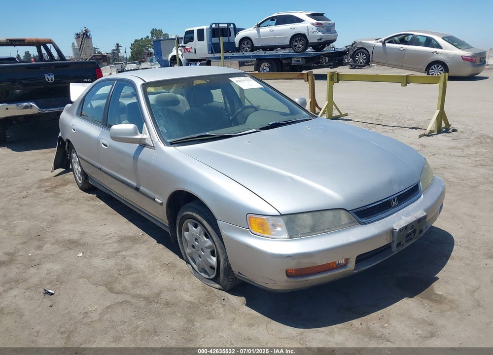 1996 HONDA ACCORD LX/EX VIN: 1HGCD5637TA289751