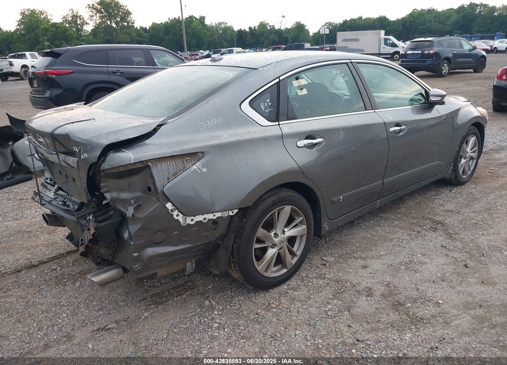2015 NISSAN ALTIMA VIN: 1N4AL3AP0FC240218