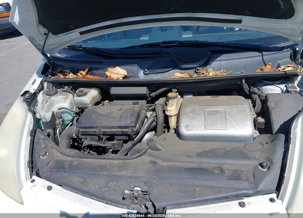 2005 TOYOTA PRIUS VIN: JTDKB20U953048667