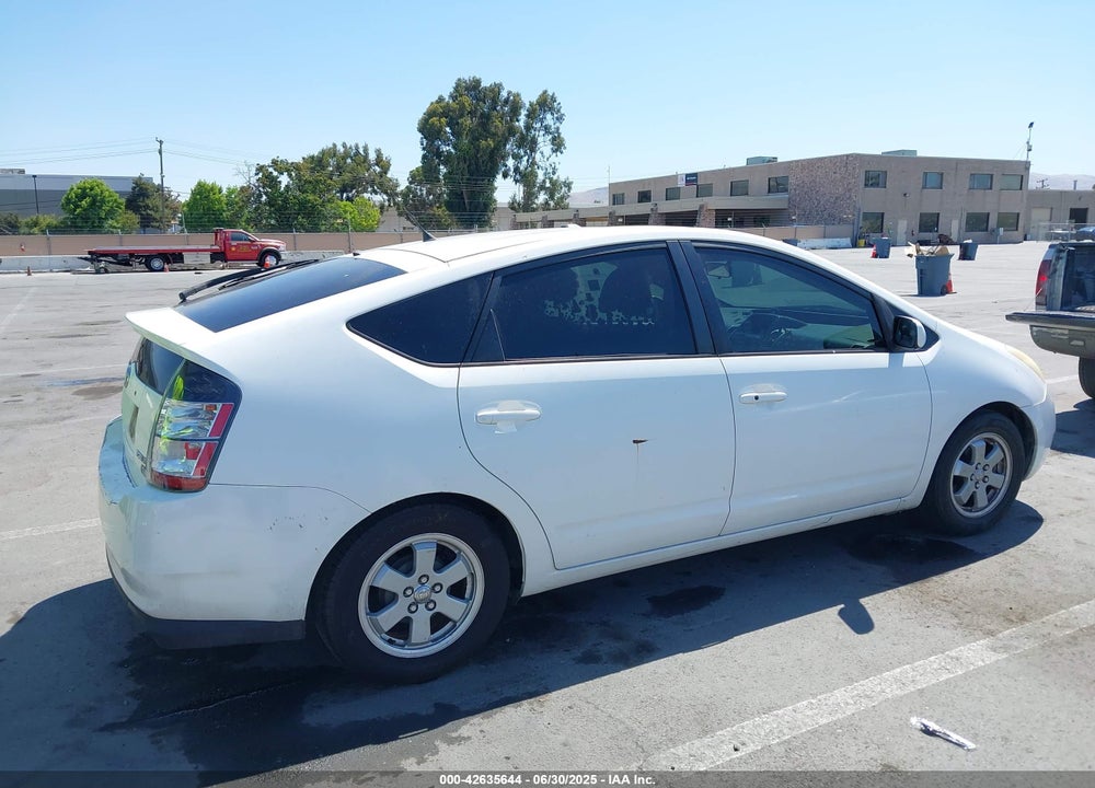 2005 TOYOTA PRIUS VIN: JTDKB20U953048667