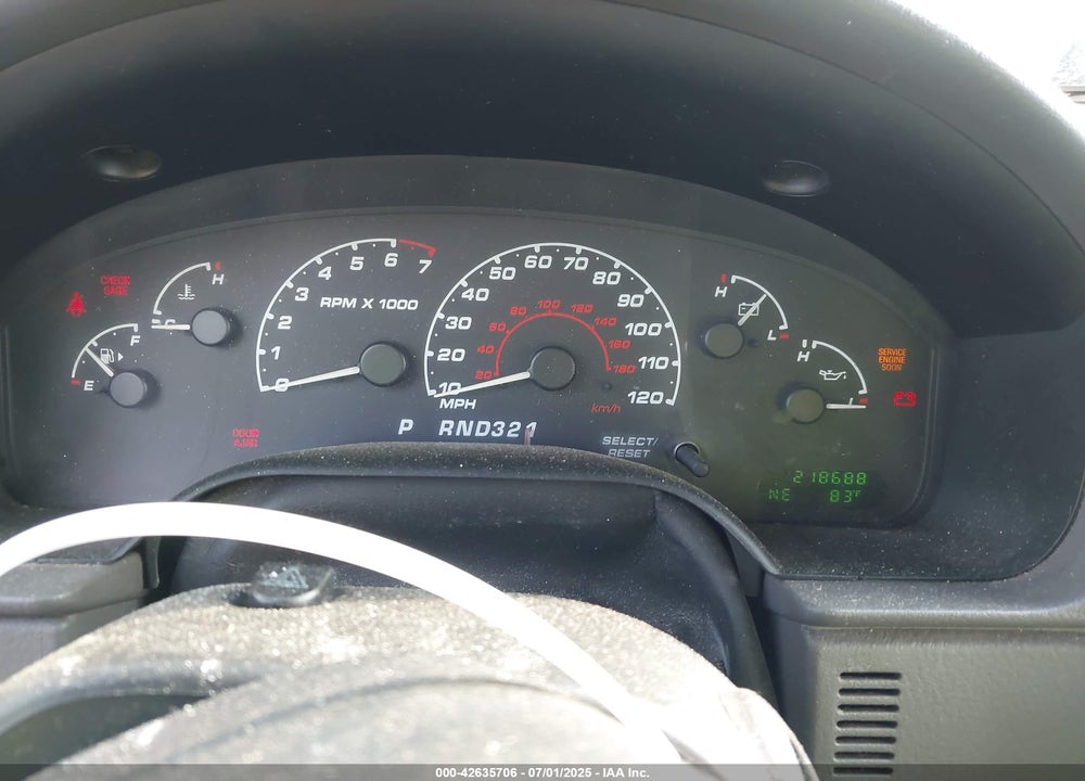 2002 FORD EXPLORER XLT VIN: 1FMZU73E62UC21671