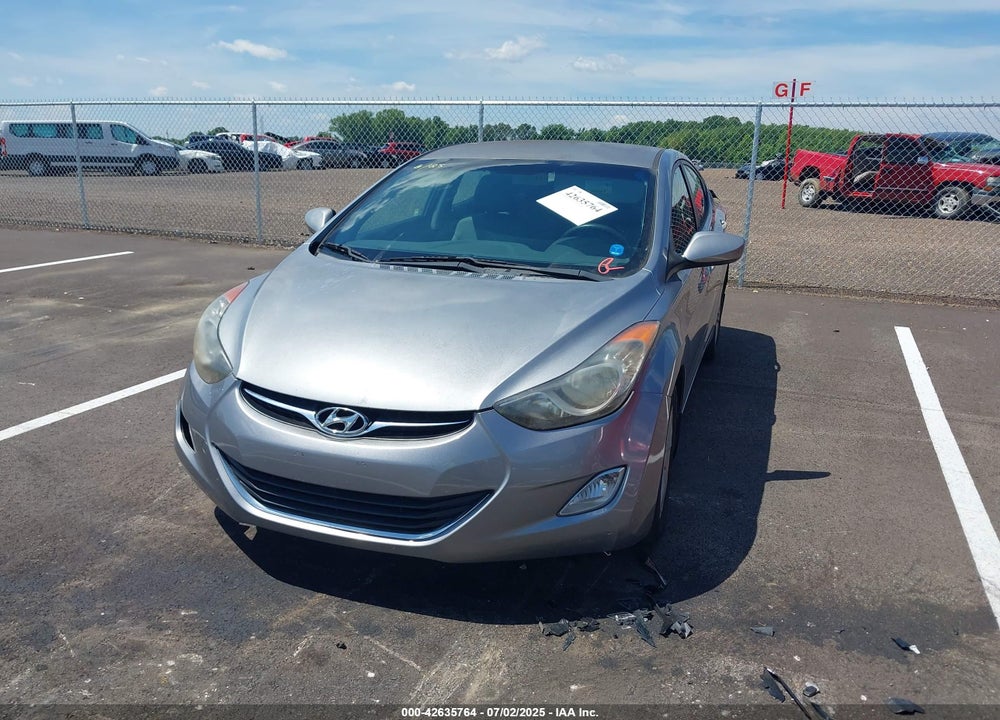 2013 HYUNDAI ELANTRA VIN: KMHDH4AE7DU592745