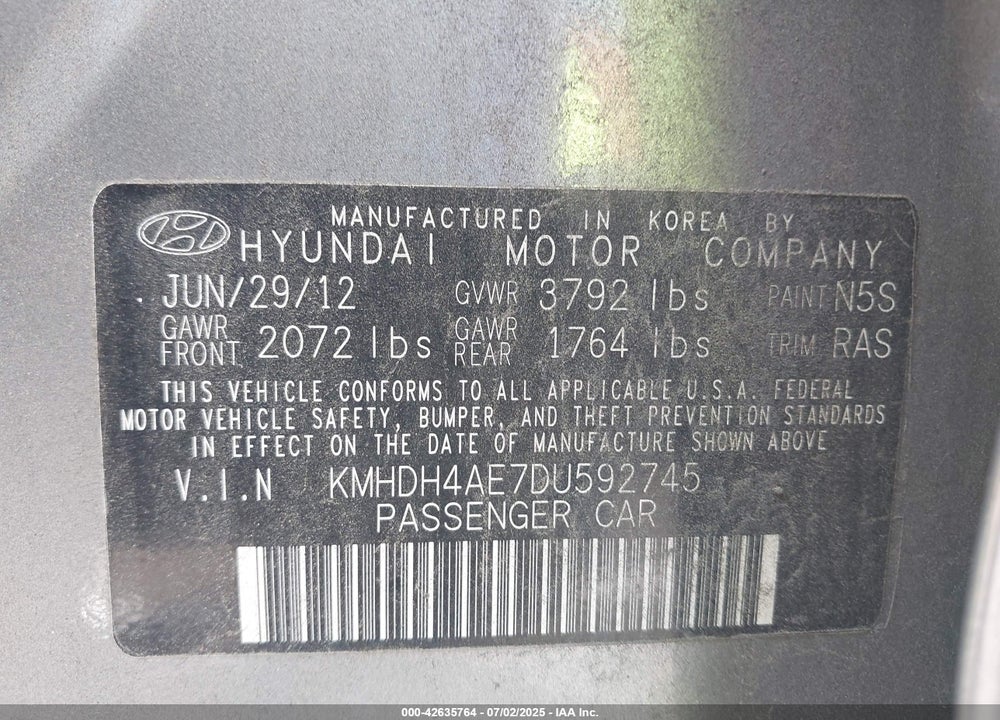 2013 HYUNDAI ELANTRA VIN: KMHDH4AE7DU592745
