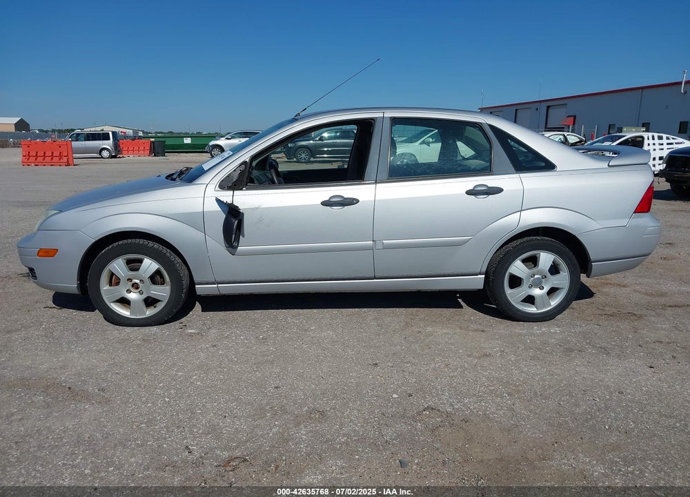 2007 FORD FOCUS VIN: 1FAHP34N17W199689