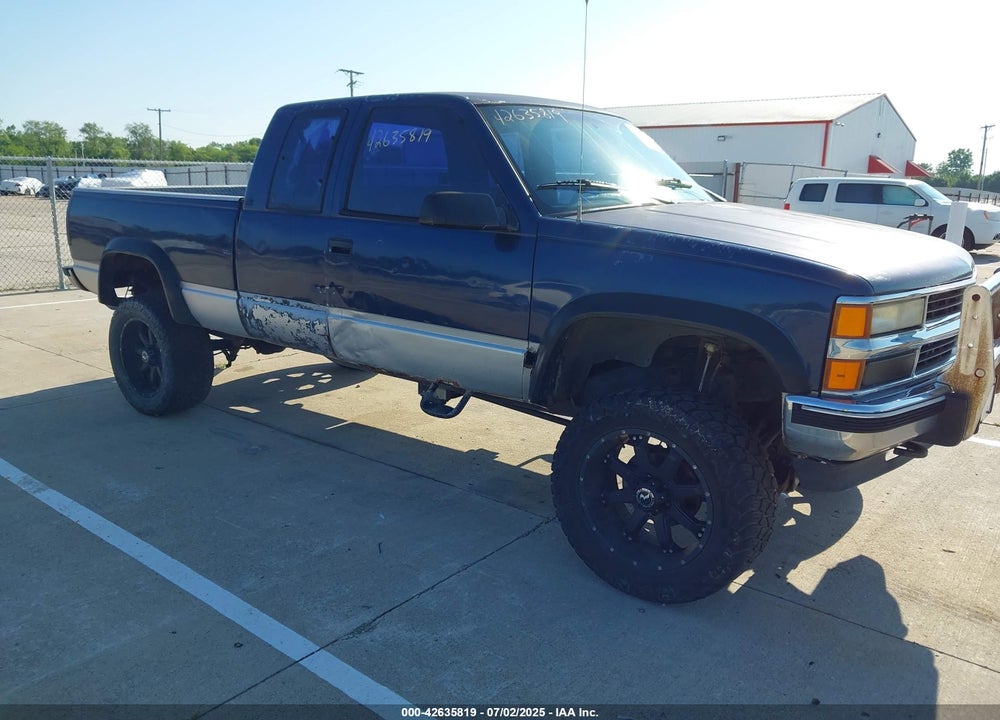 1994 CHEVROLET GMT-400 K1500 VIN: 1GCEK19K0RE209877