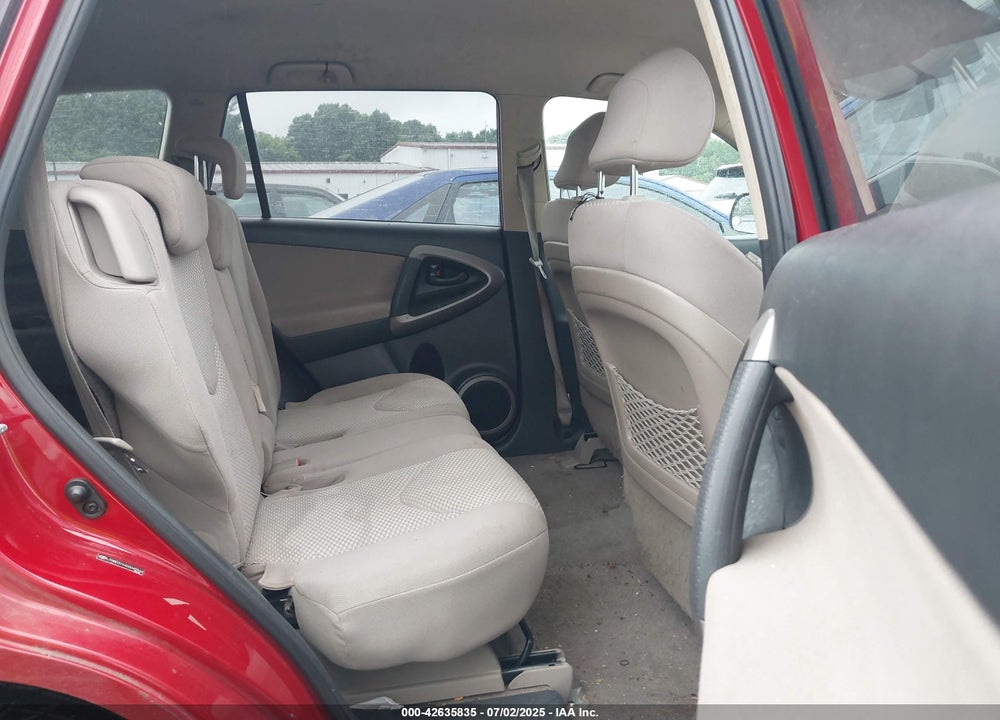 2006 TOYOTA RAV4 VIN: JTMBD31V465045544