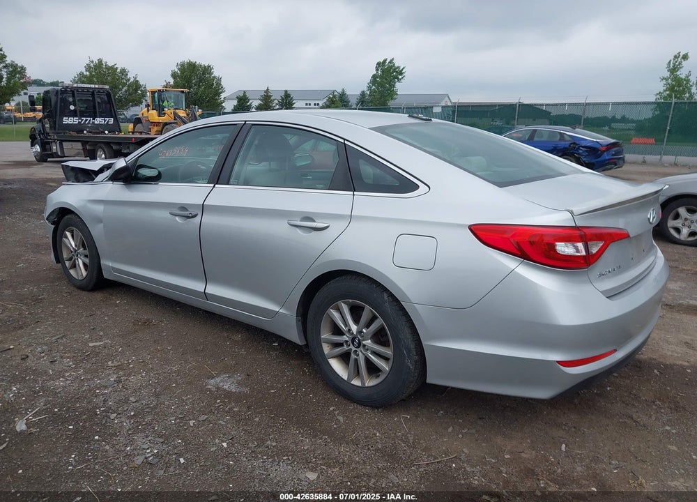 2016 HYUNDAI SONATA VIN: 5NPE24AF2GH339494