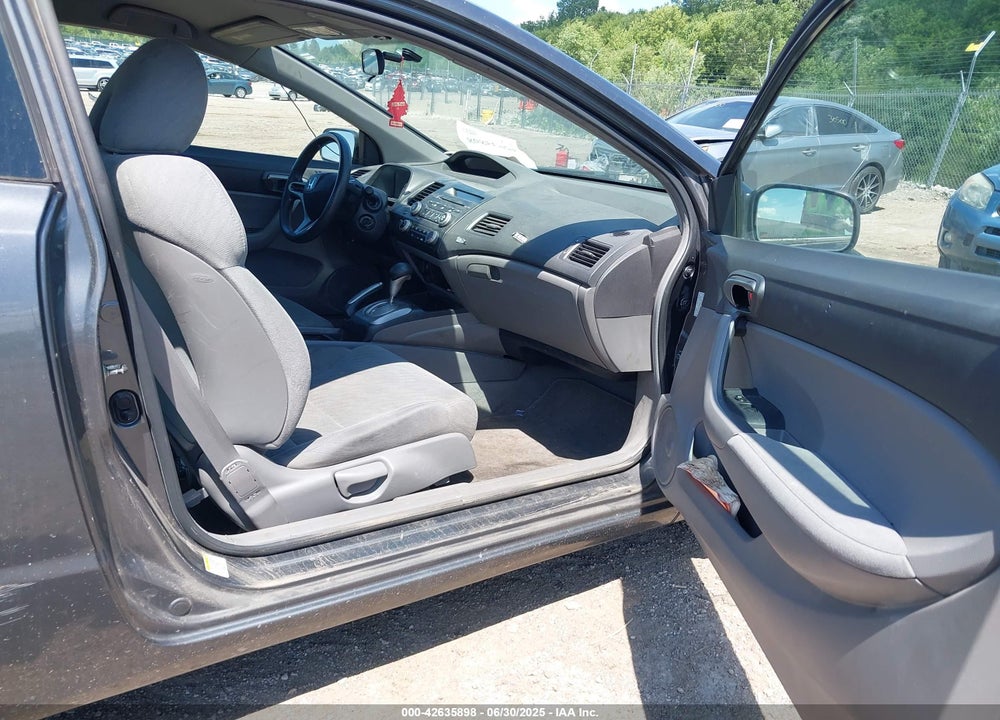 2010 HONDA CIVIC VIN: 2HGFG1B66AH538584