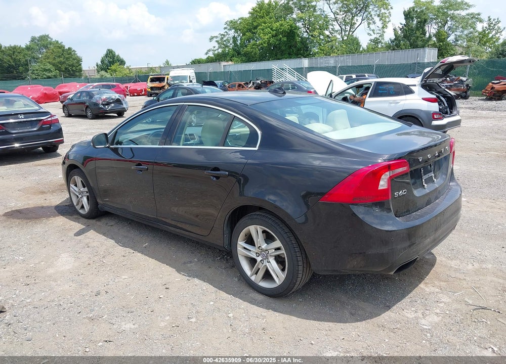 2015 VOLVO S60 VIN: YV126MFKXF2351397