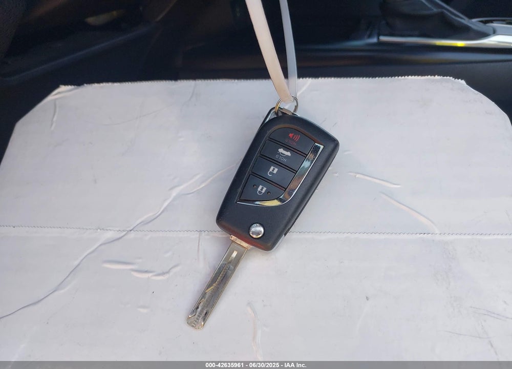 2020 TOYOTA CAMRY VIN: 4T1G11AK7LU328171