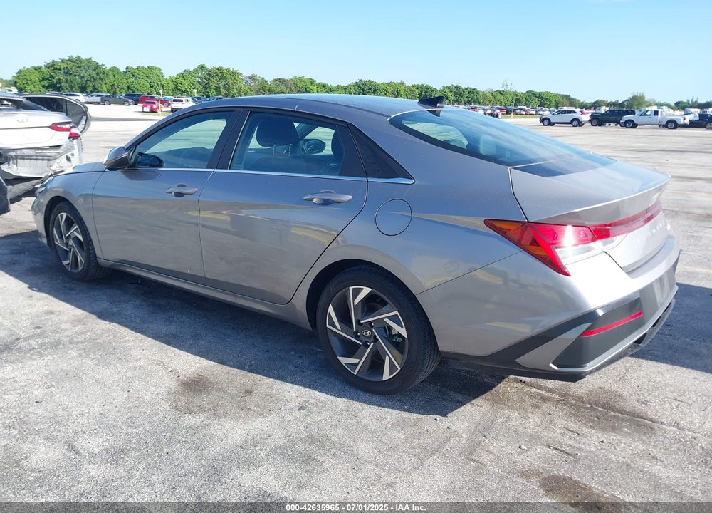 2025 HYUNDAI ELANTRA LIMITED VIN: KMHLP4DG5SU883866