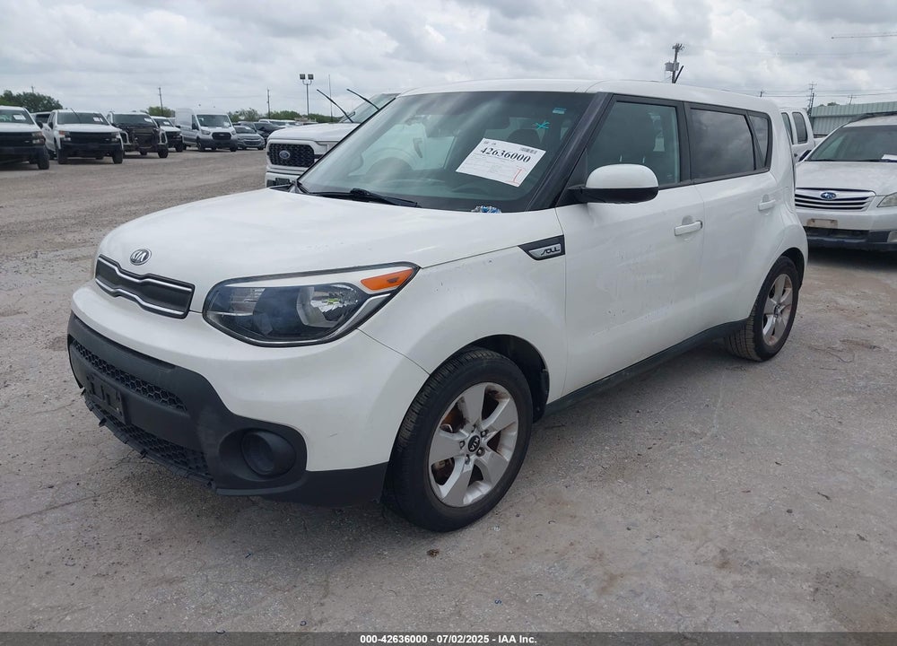 2018 KIA SOUL VIN: KNDJN2A27J7610570