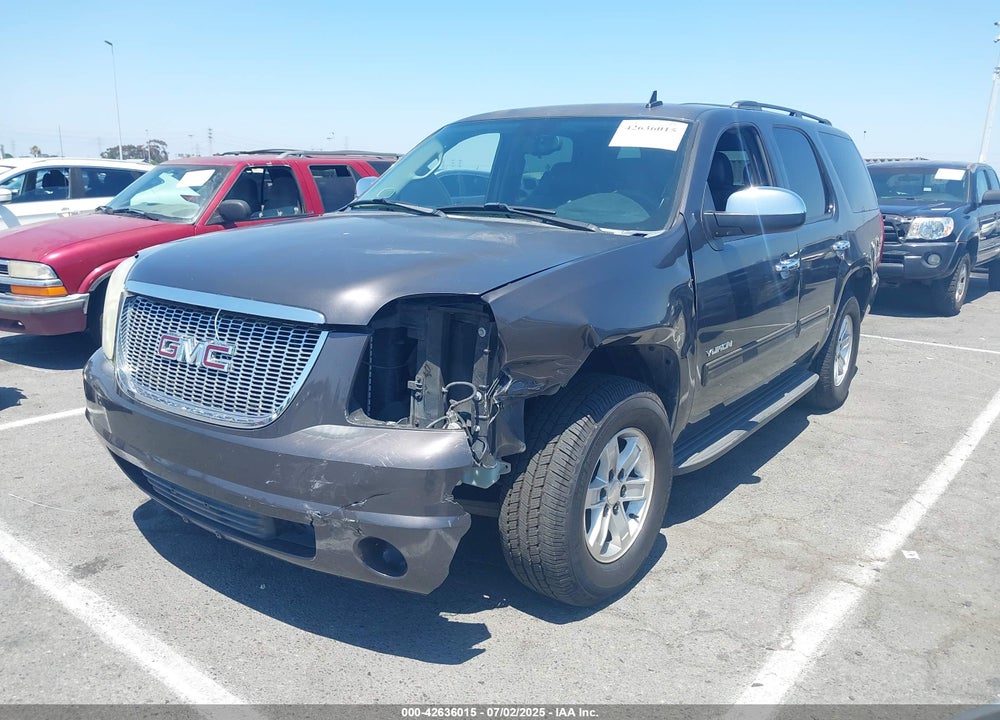 2010 GMC YUKON SLE VIN: 1GKMCAE37AR239001