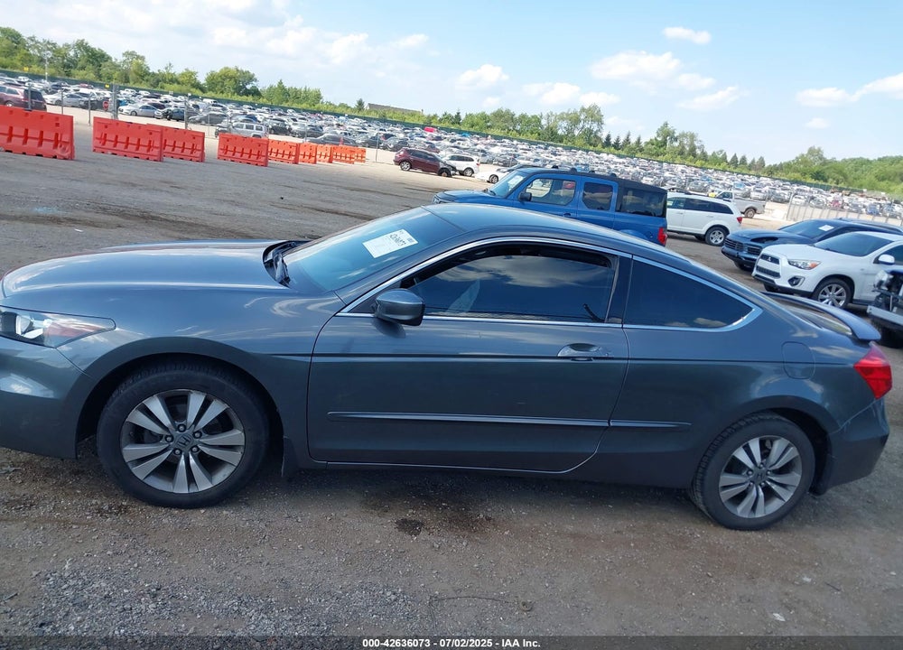2012 HONDA ACCORD VIN: 1HGCS1B37CA014031
