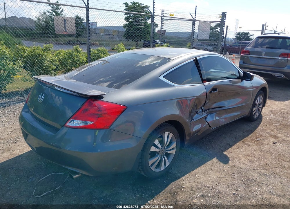 2012 HONDA ACCORD VIN: 1HGCS1B37CA014031