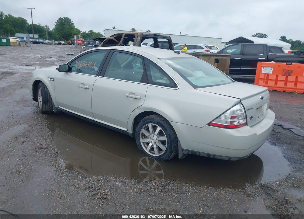 2008 FORD TAURUS VIN: 1FAHP24W78G131136
