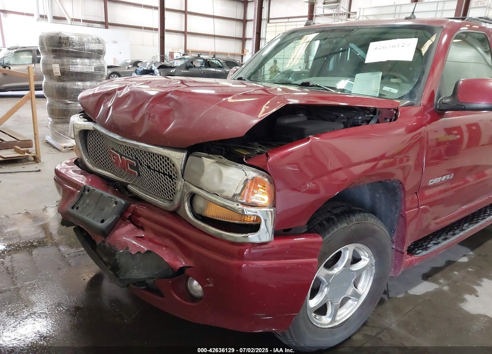 2005 GMC YUKON XL 1500 DENALI VIN: 1GKFK66U35J262408
